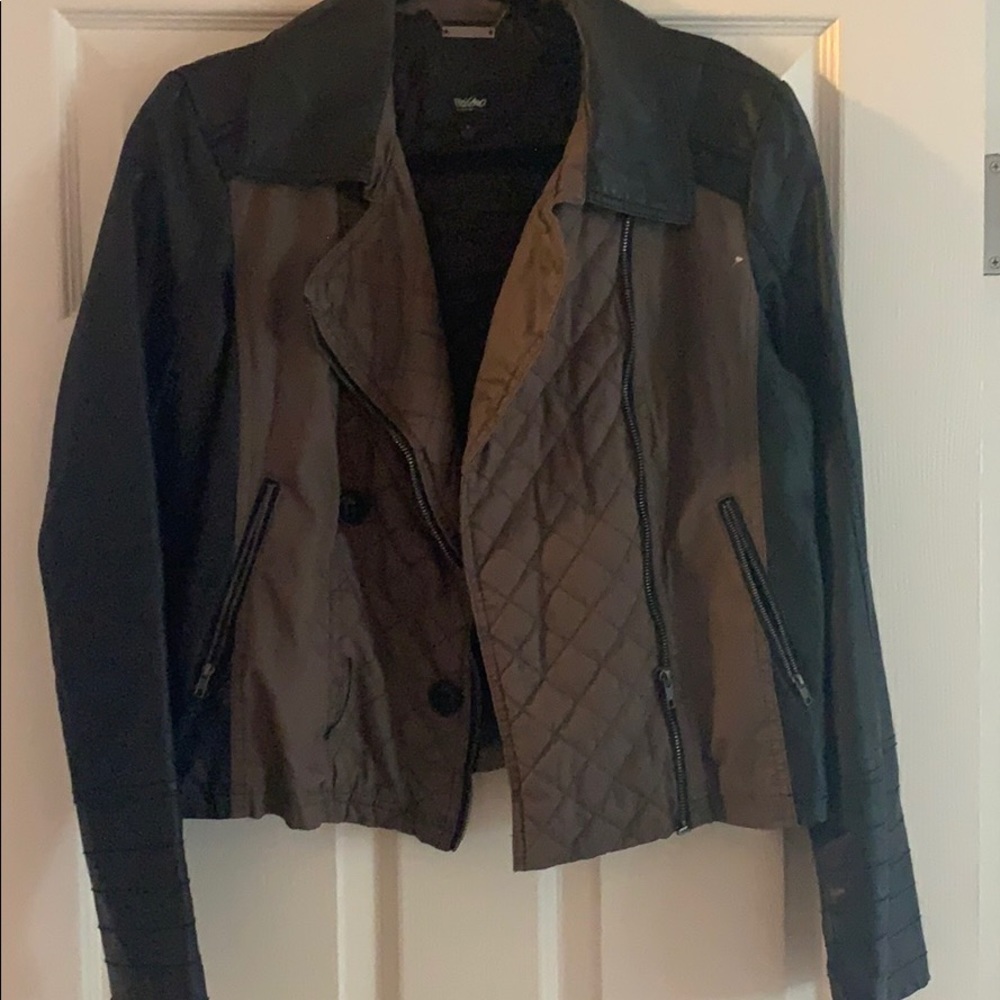 Jacket - Picture 2 of 3